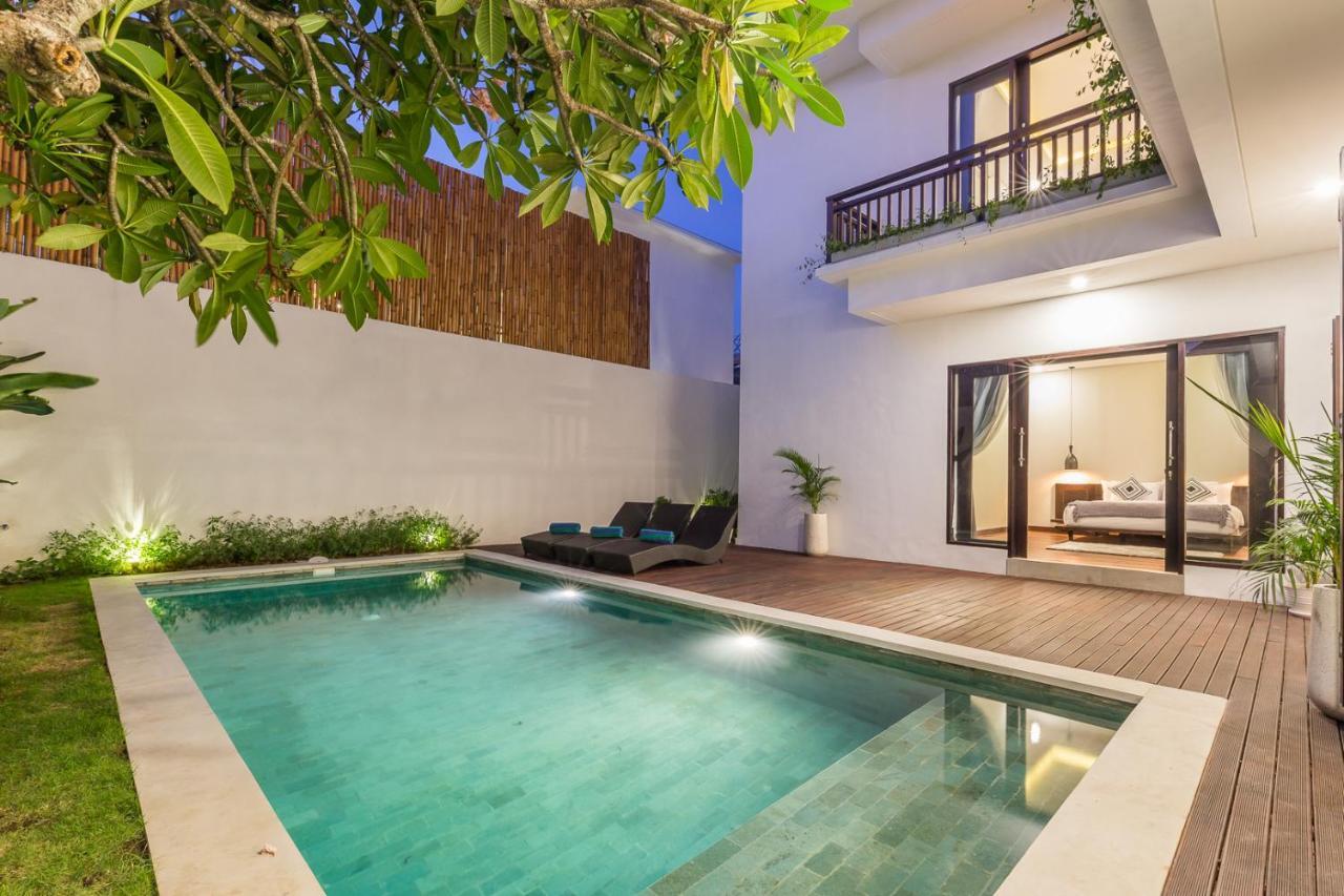 Villa Azura Seminyak  Ngoại thất bức ảnh